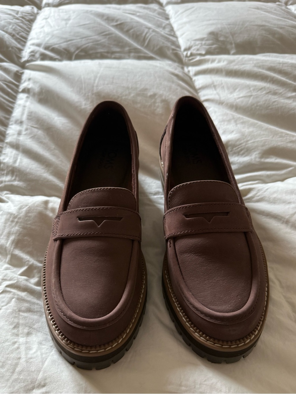 Brown Suede Toms Loafers, excellent condition